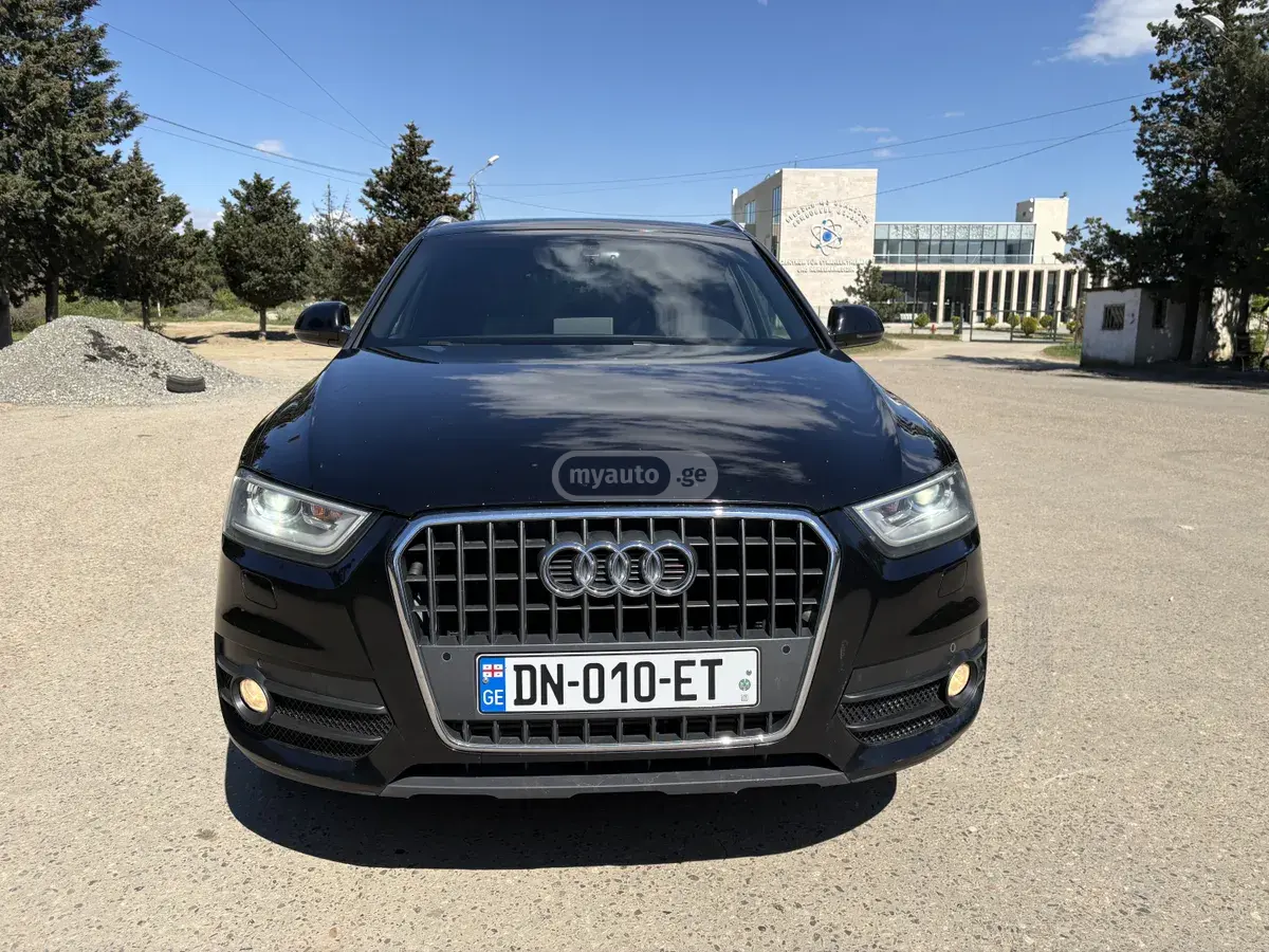 Audi Q3 2014 — photo 2