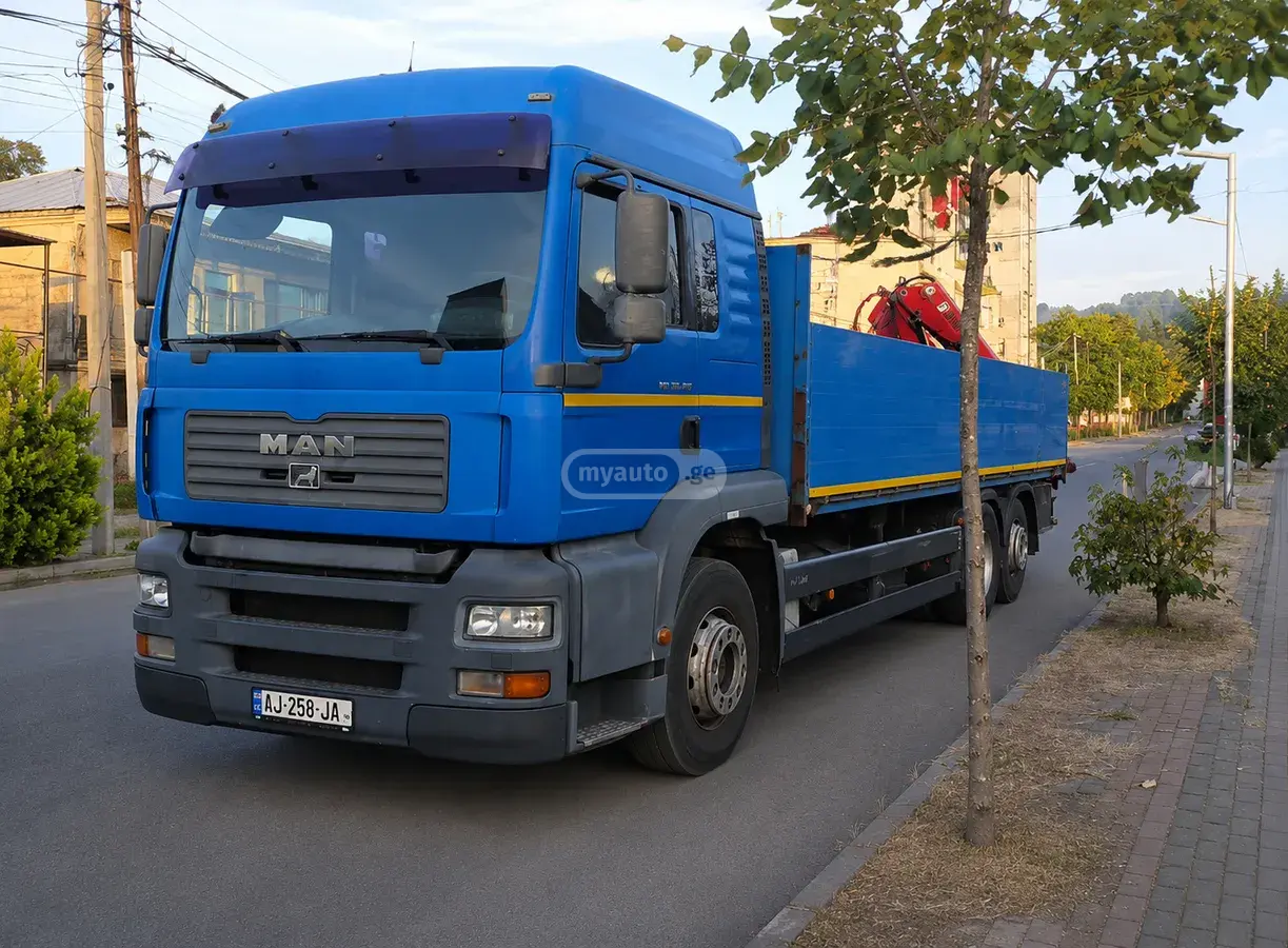 Man TGA 26.400 2004 — photo 2