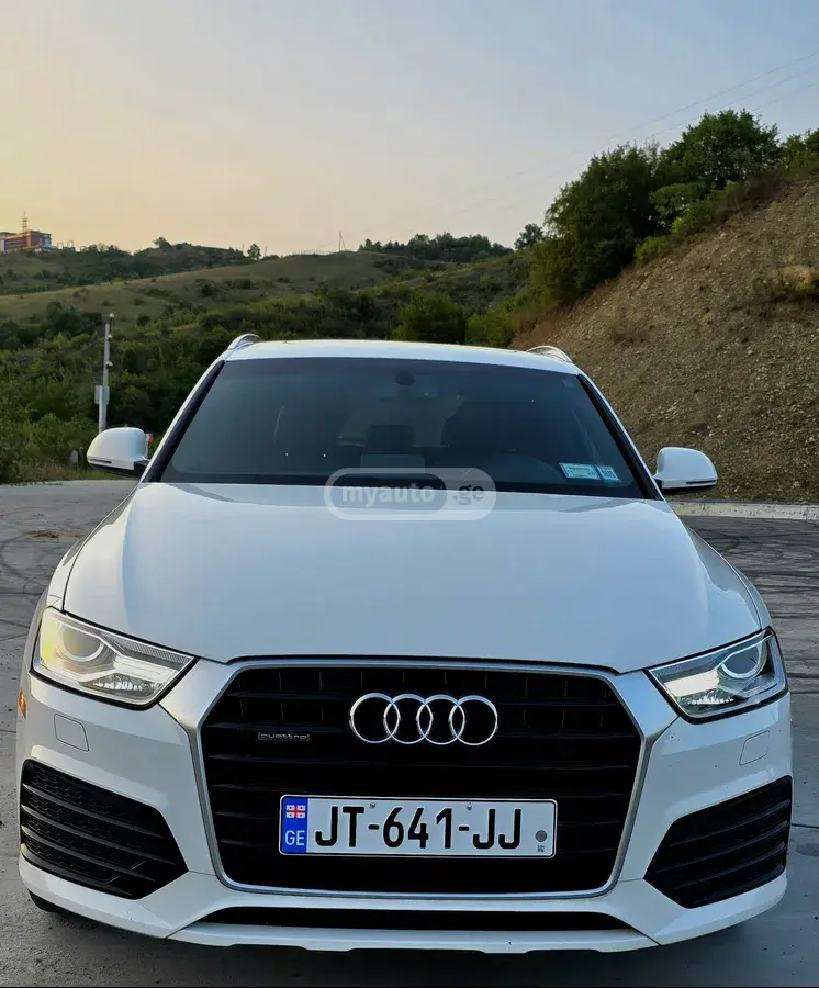 Audi Q3