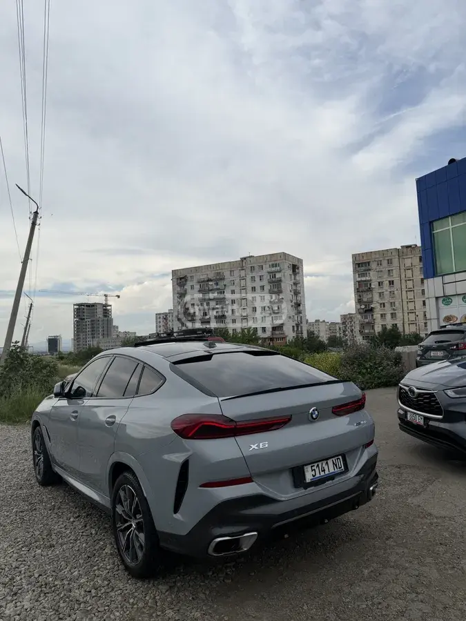 BMW X6 2025 — photo 2