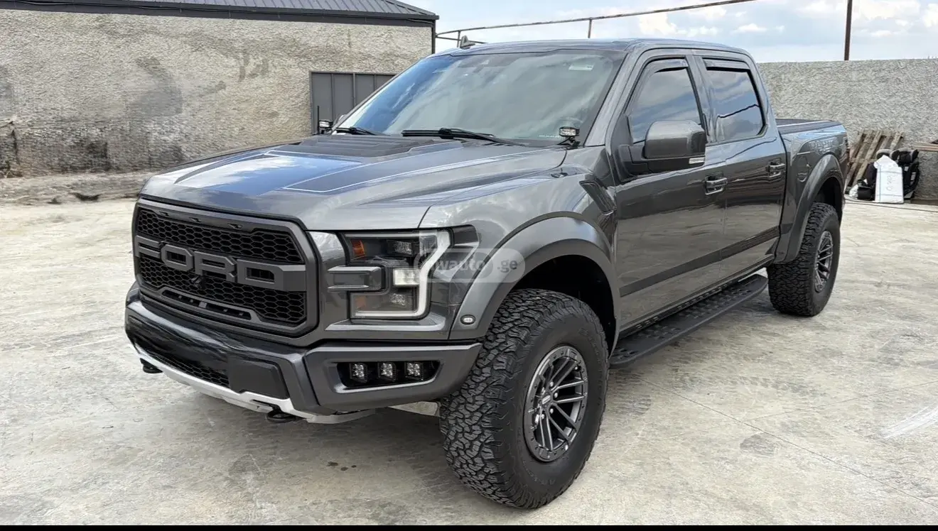 Ford F-150 2019 — photo 2