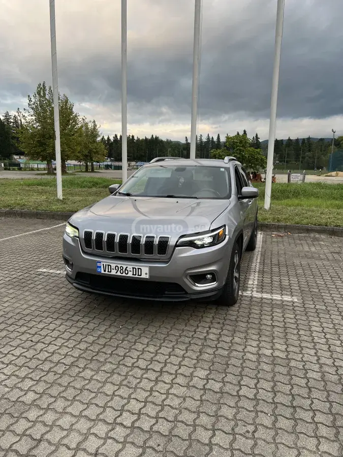 Jeep Cherokee