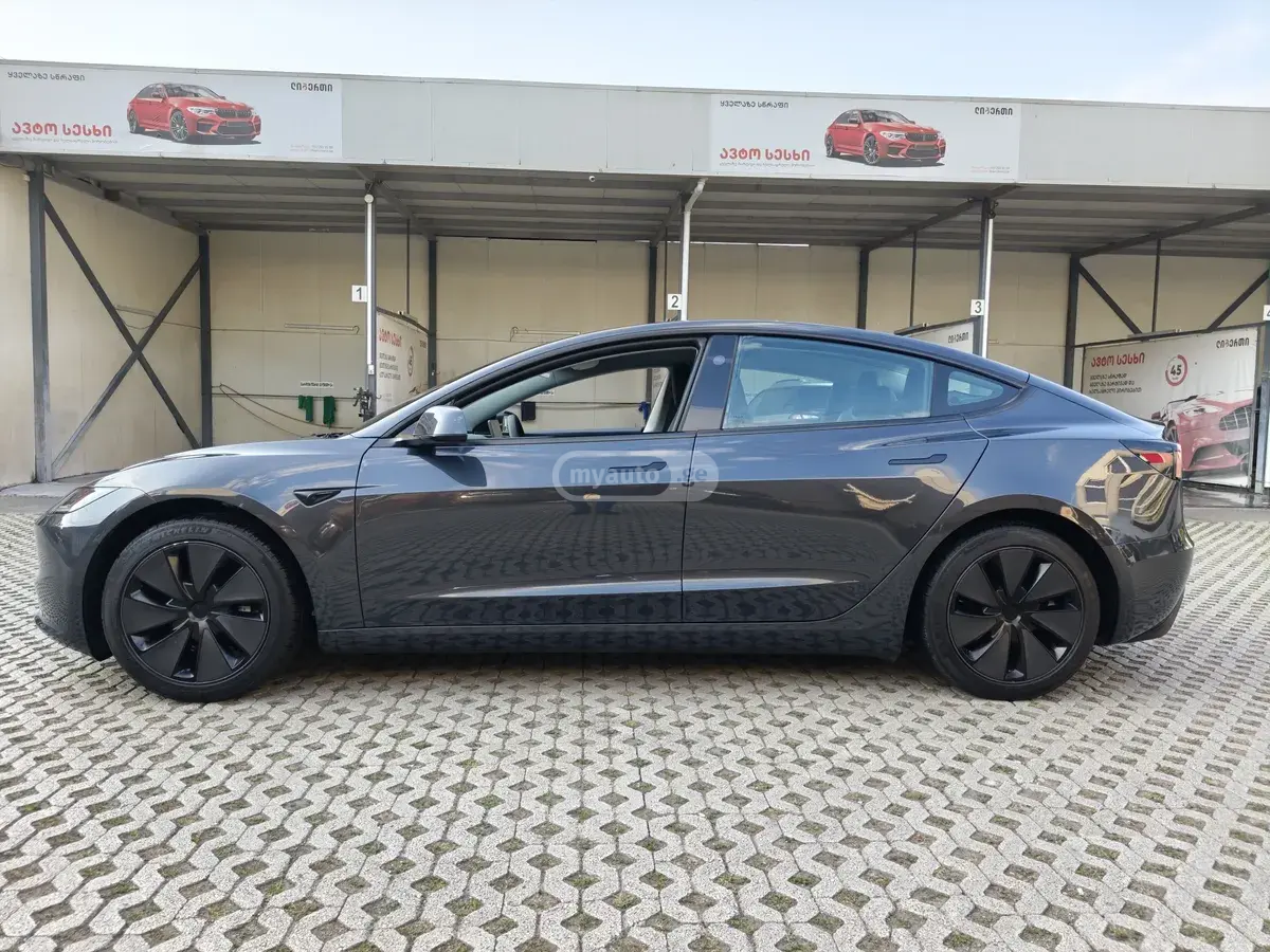 Tesla Model 3 2025 — photo 2