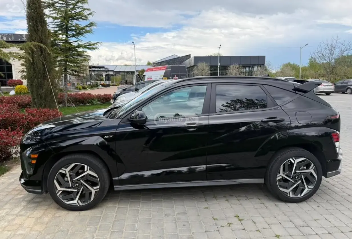 Hyundai Kona 2025 — photo 2