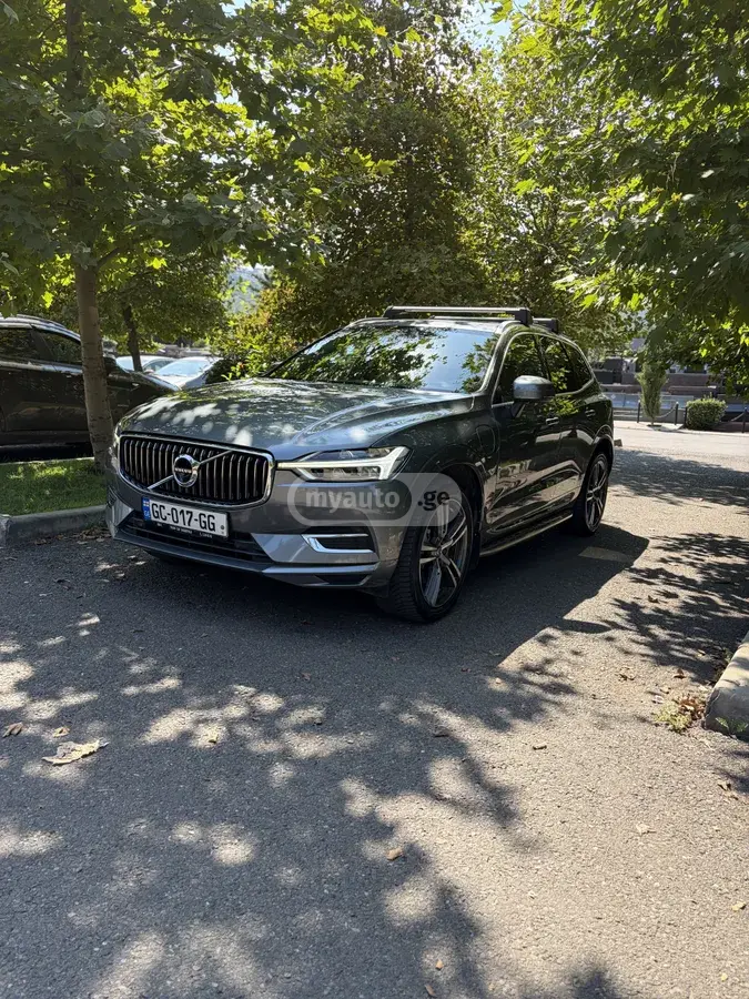 Volvo XC60 2020 — photo 2
