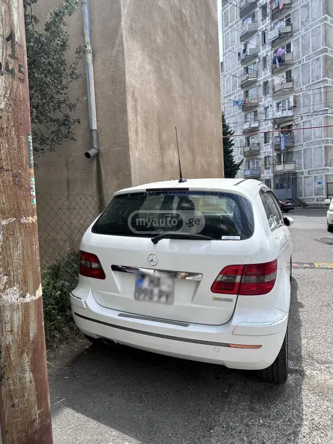 Mercedes-Benz B 170 2002 — photo 2