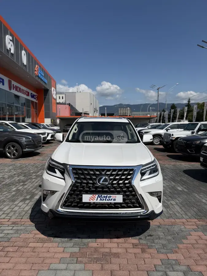 Lexus GX 460 2017 — photo 2