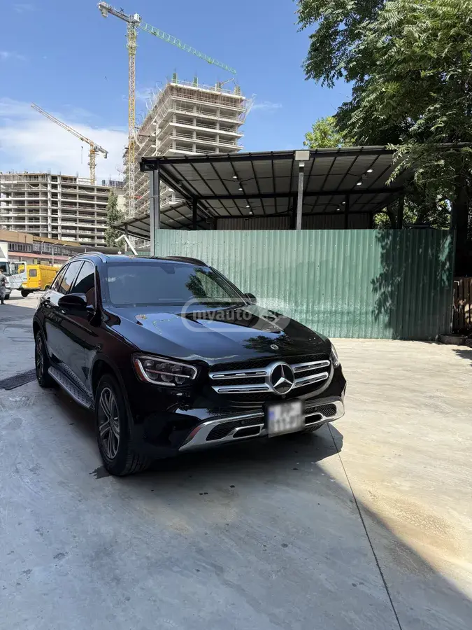 Mercedes-Benz GLC 300 2021 — photo 2