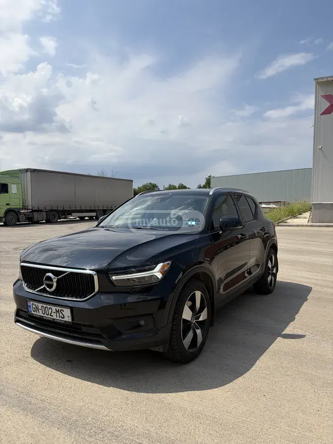 Volvo XC40