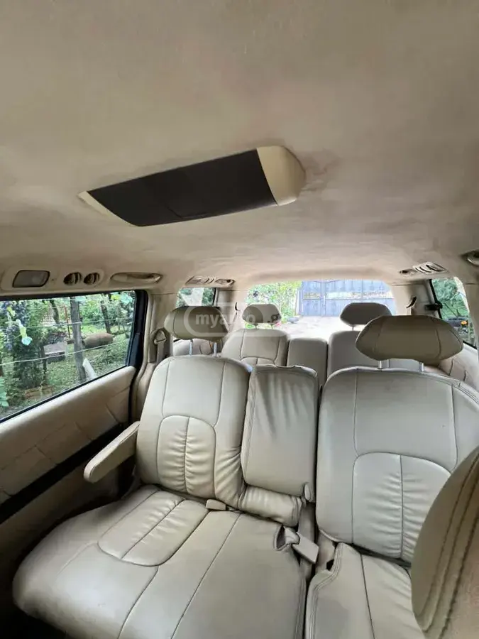 Honda Elysion 2004 — photo 2