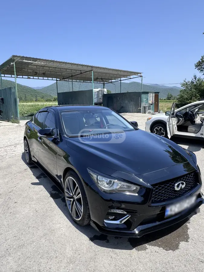 Infiniti Q50 2019 — photo 2