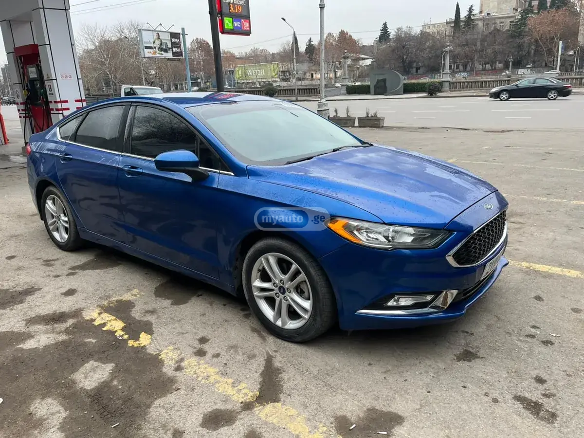 Ford Fusion 2018 — photo 2