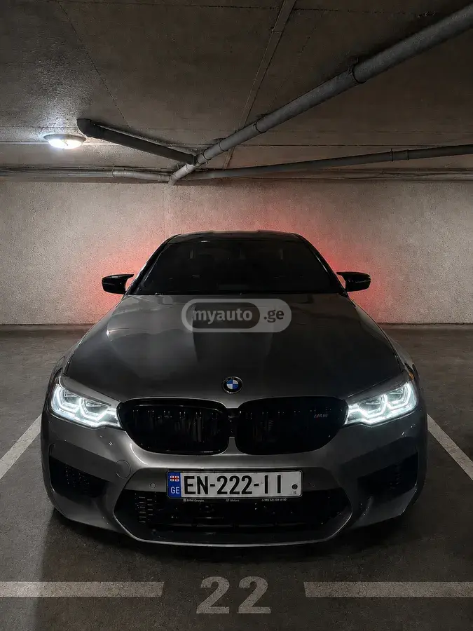 BMW M5