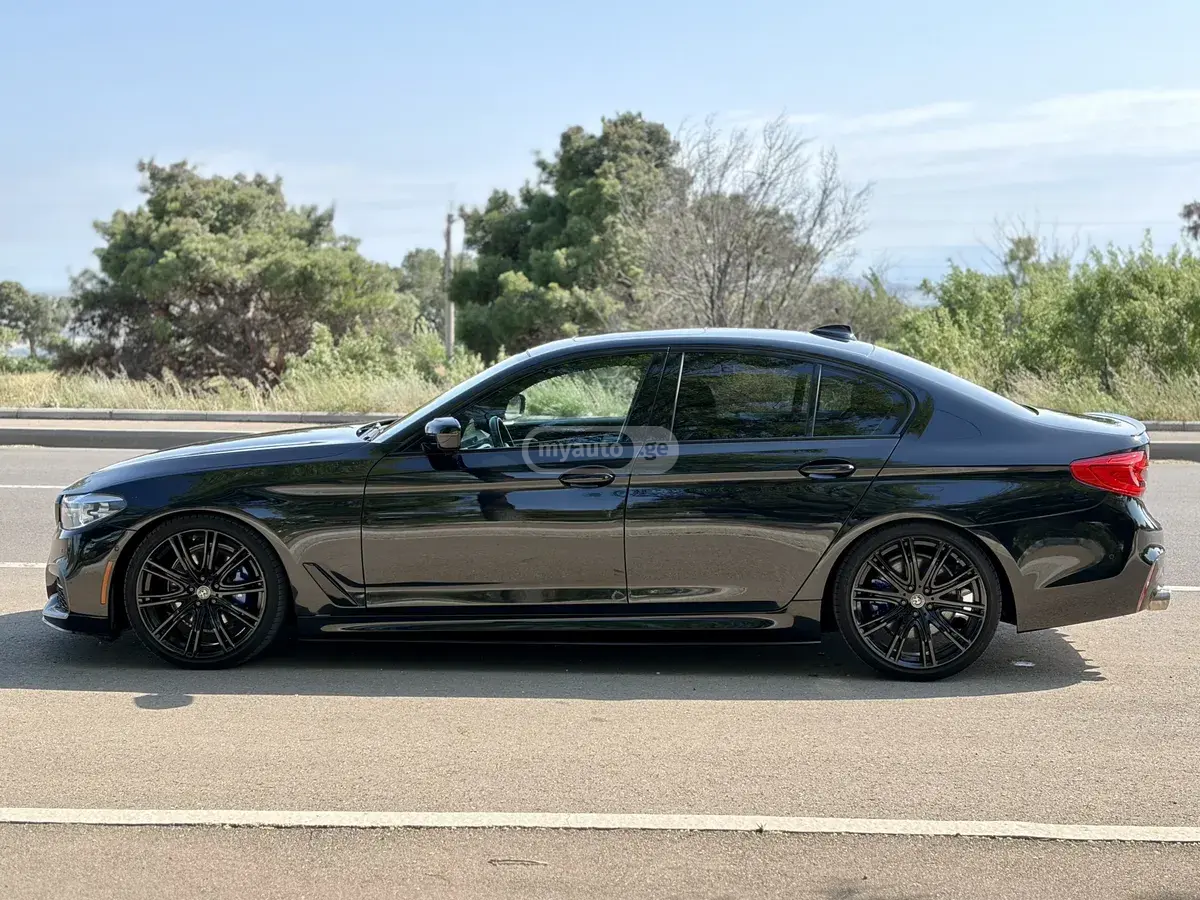 BMW 540 2018 — photo 2