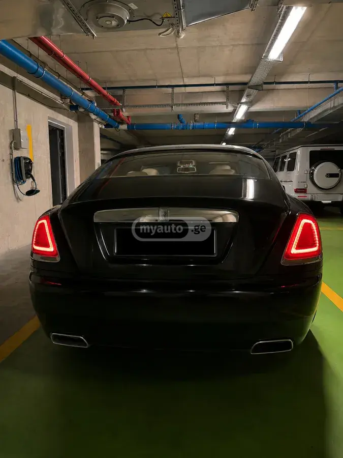Rolls-Royce Wraith 2017 — photo 2
