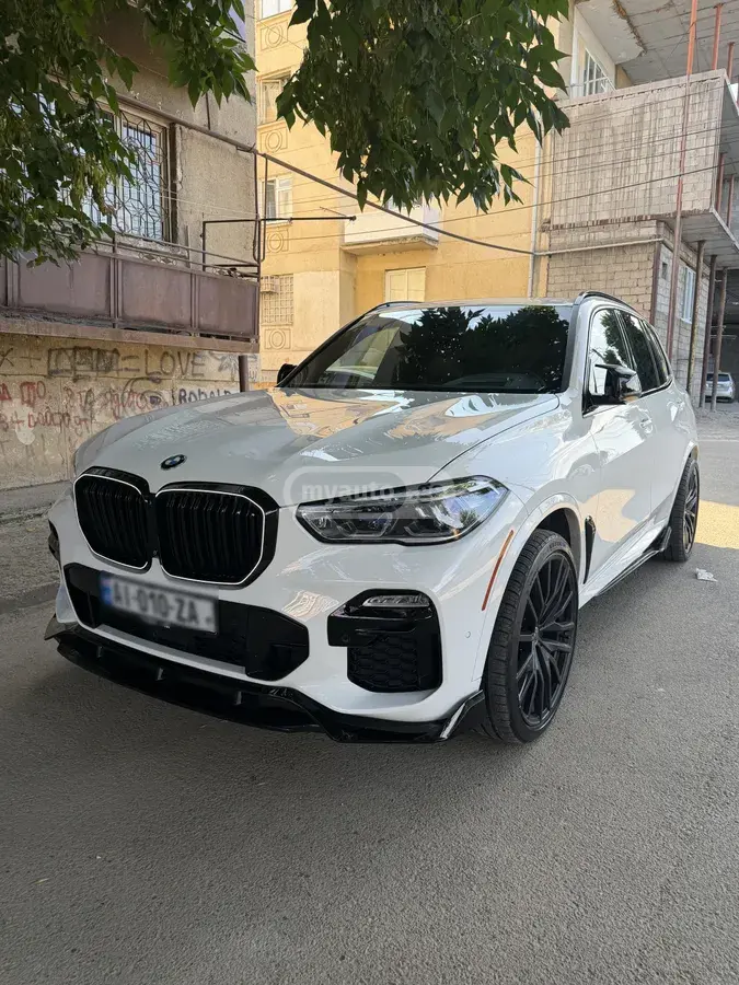 BMW X5 2022 — photo 2