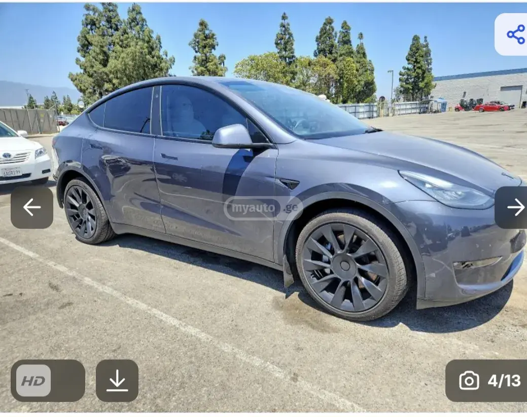 Tesla Model Y 2021 — photo 2