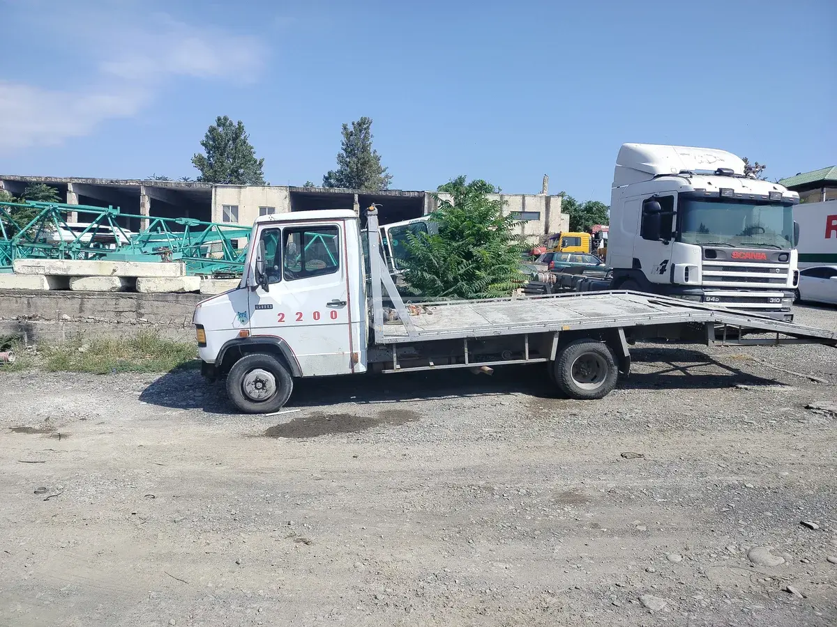 Mercedes-Benz Vario