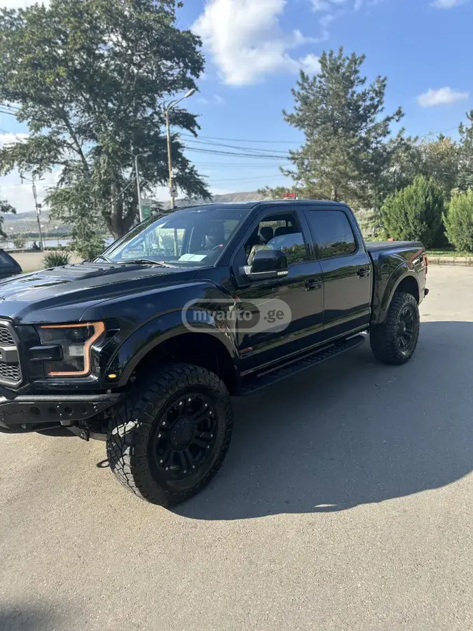 Ford F-150 2017 — photo 2