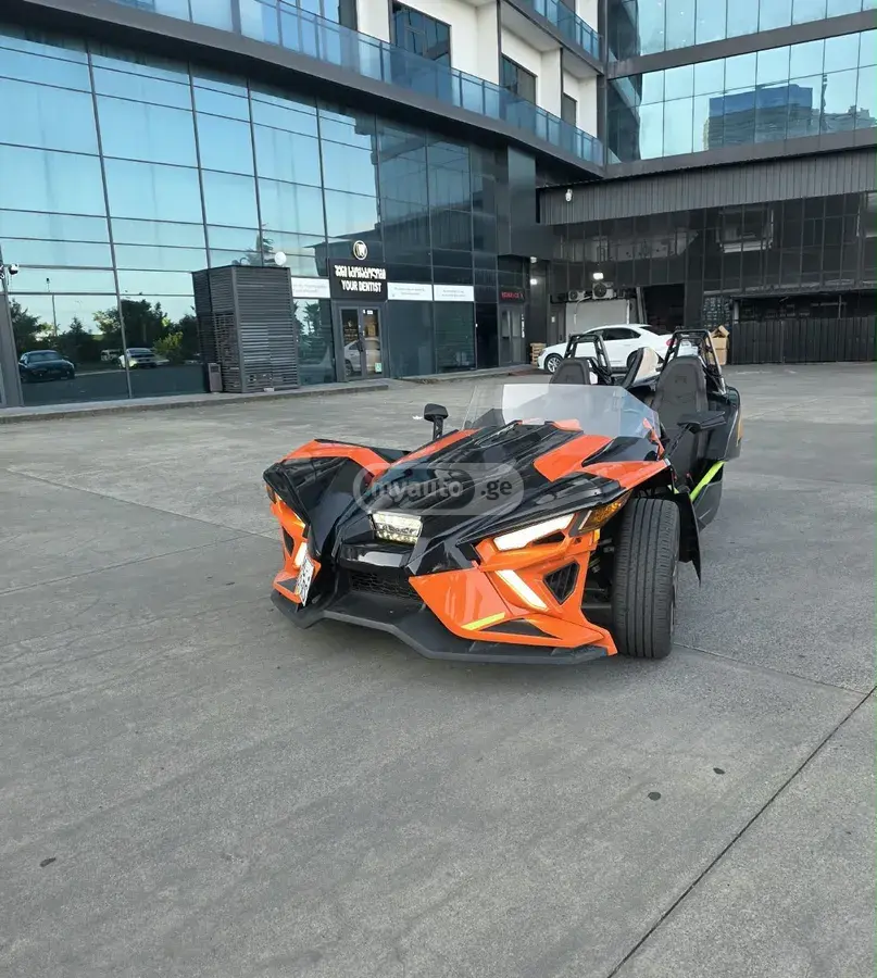Polaris Slingshot 2022 — photo 2