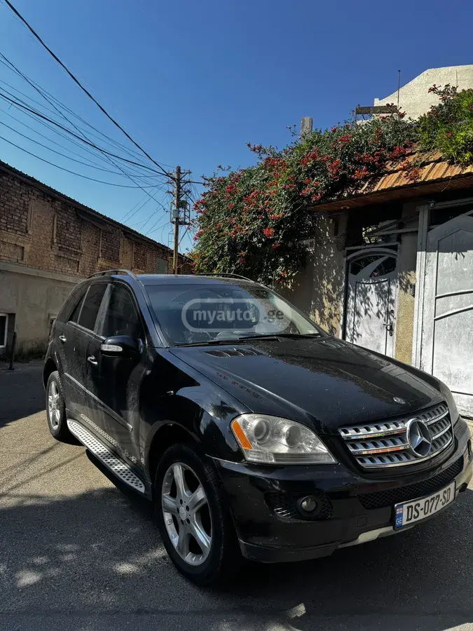 Mercedes-Benz ML 350