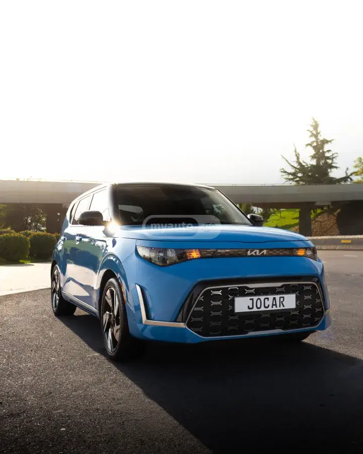 Kia Soul 2023 — photo 2