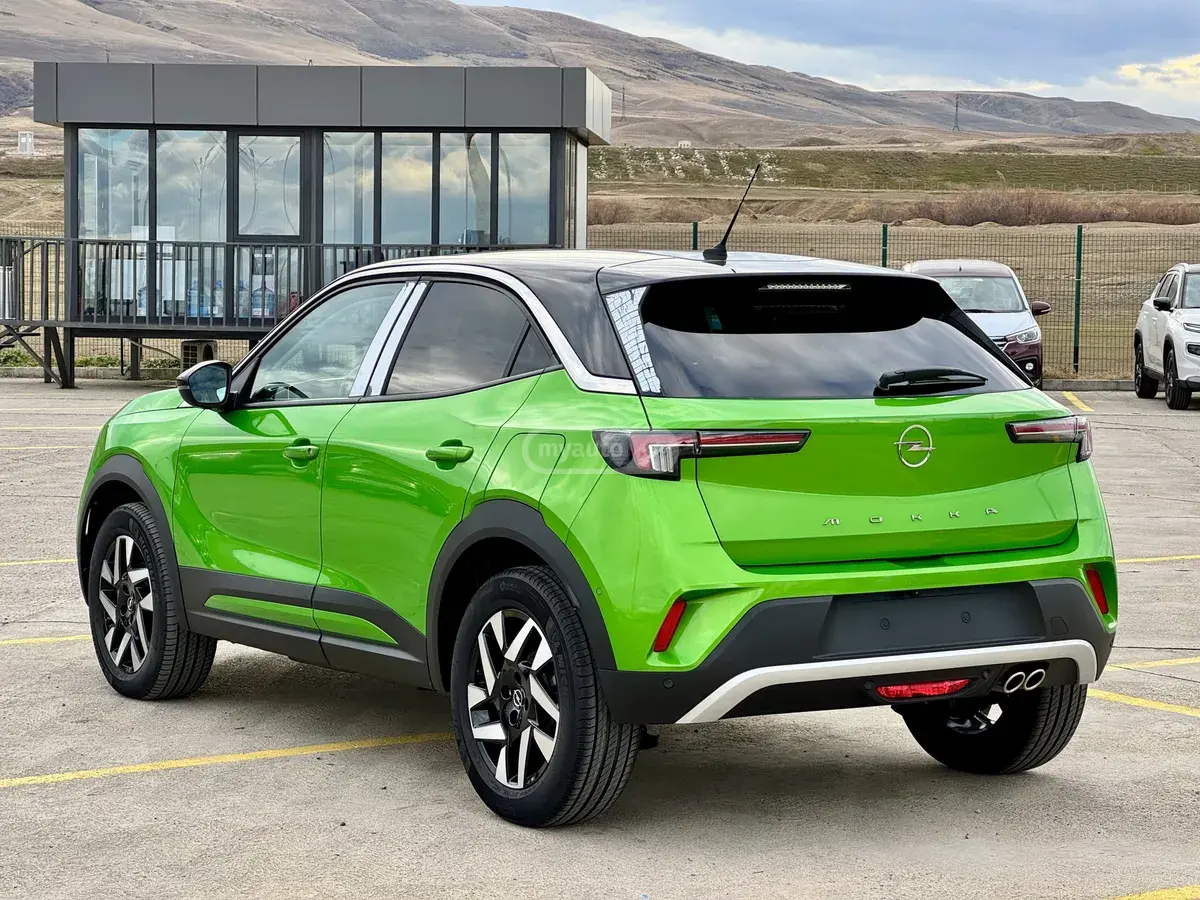 Opel Mokka 2022 — photo 2