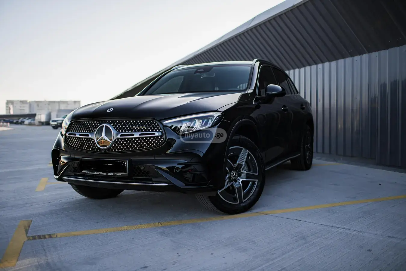 Mercedes-Benz GLC 200 2023 — photo 2