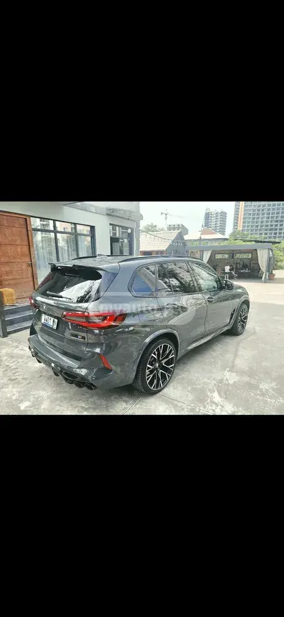 BMW X5 M 2022 — photo 2