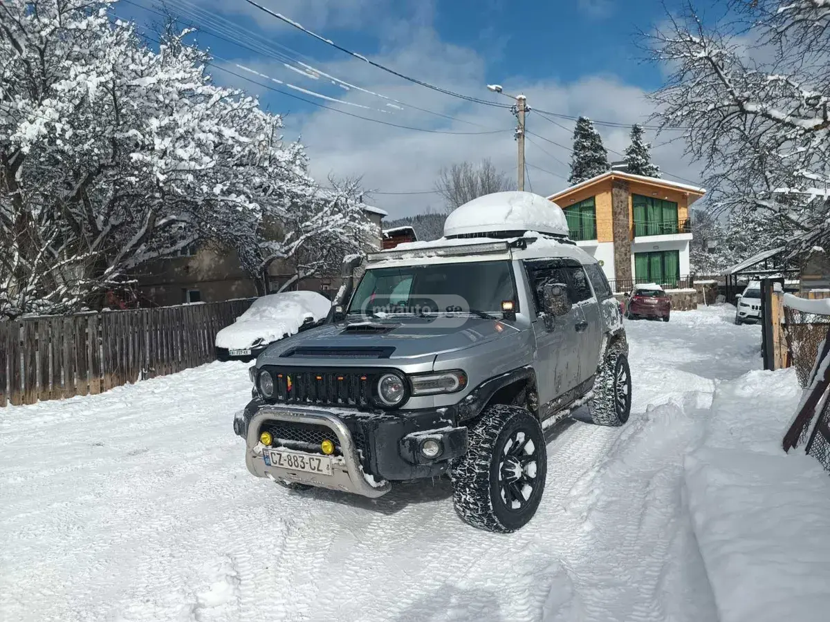 Toyota FJ Cruiser