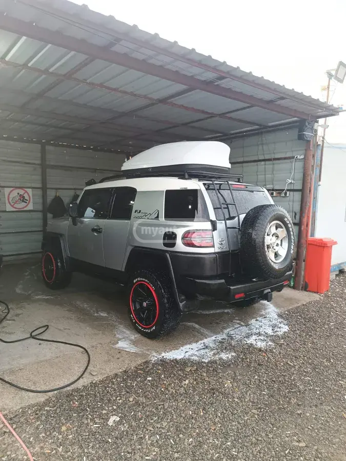 Toyota 4Runner 2008 — photo 2