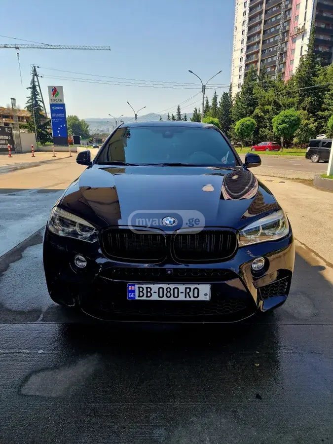 BMW X6 2018 — photo 2