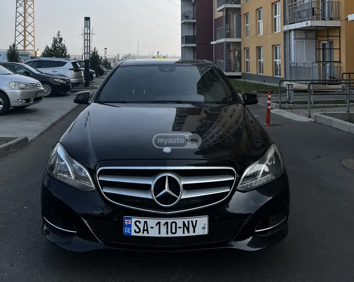 Mercedes-Benz E 350 2015 — photo 2