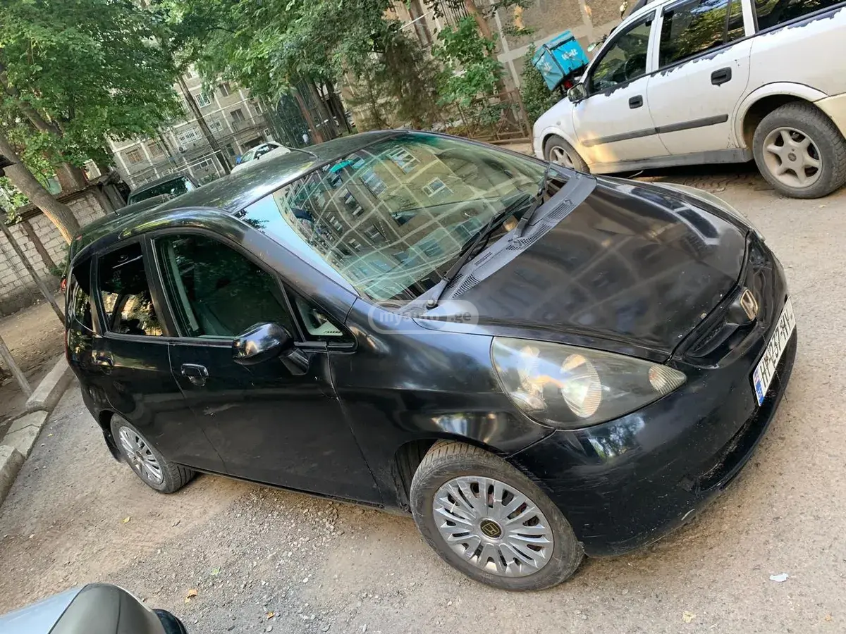 Honda Fit 2004 — photo 2
