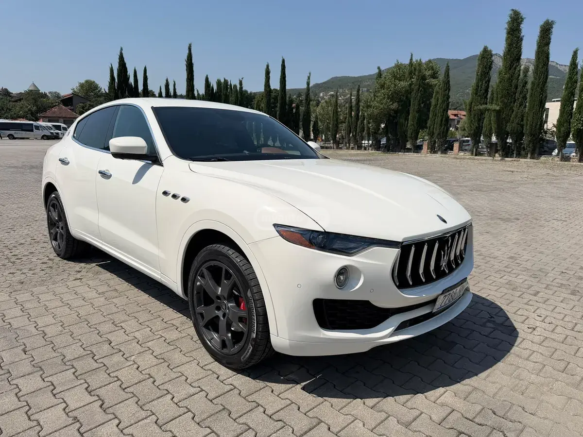 Maserati Levante 2021 — photo 2