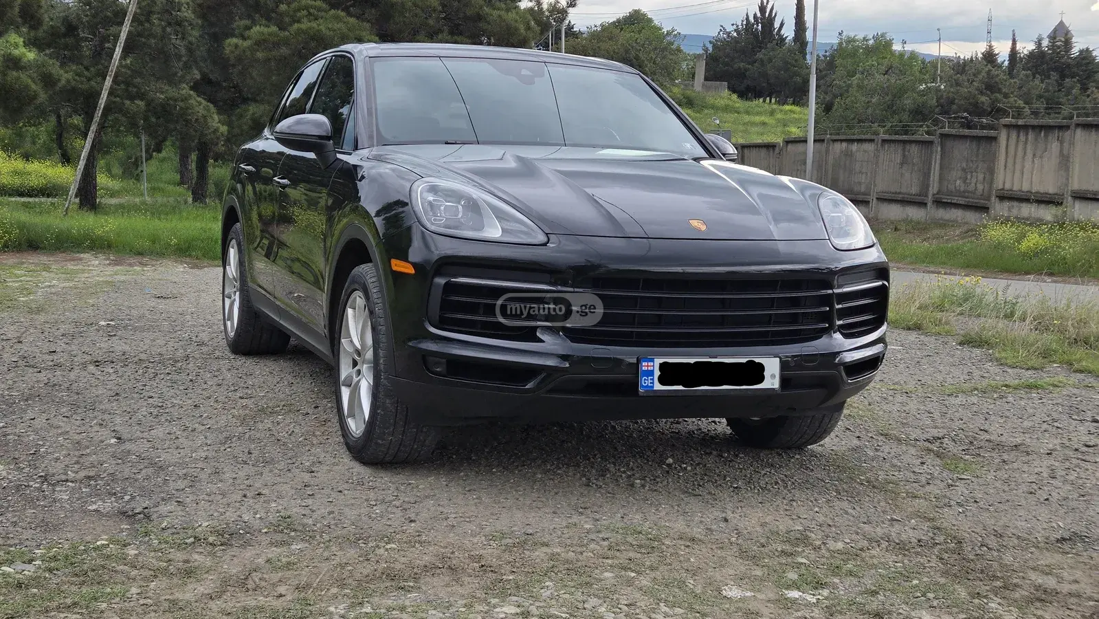 Porsche Cayenne 2020 — photo 2