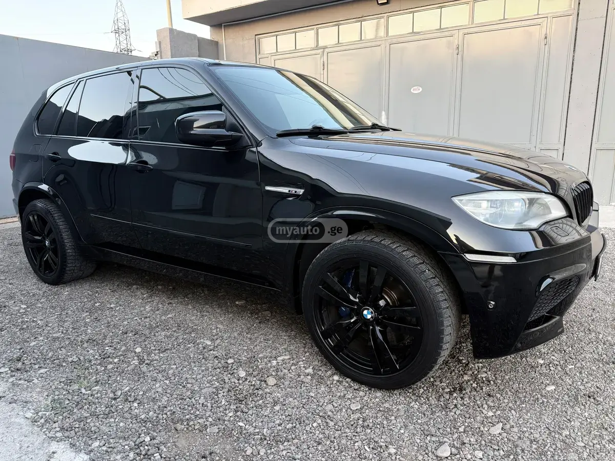 BMW X5 M 2013 — photo 2