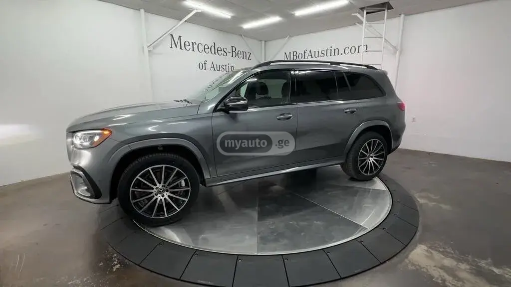 Mercedes-Benz GLS 450 AMG 2024 — photo 2