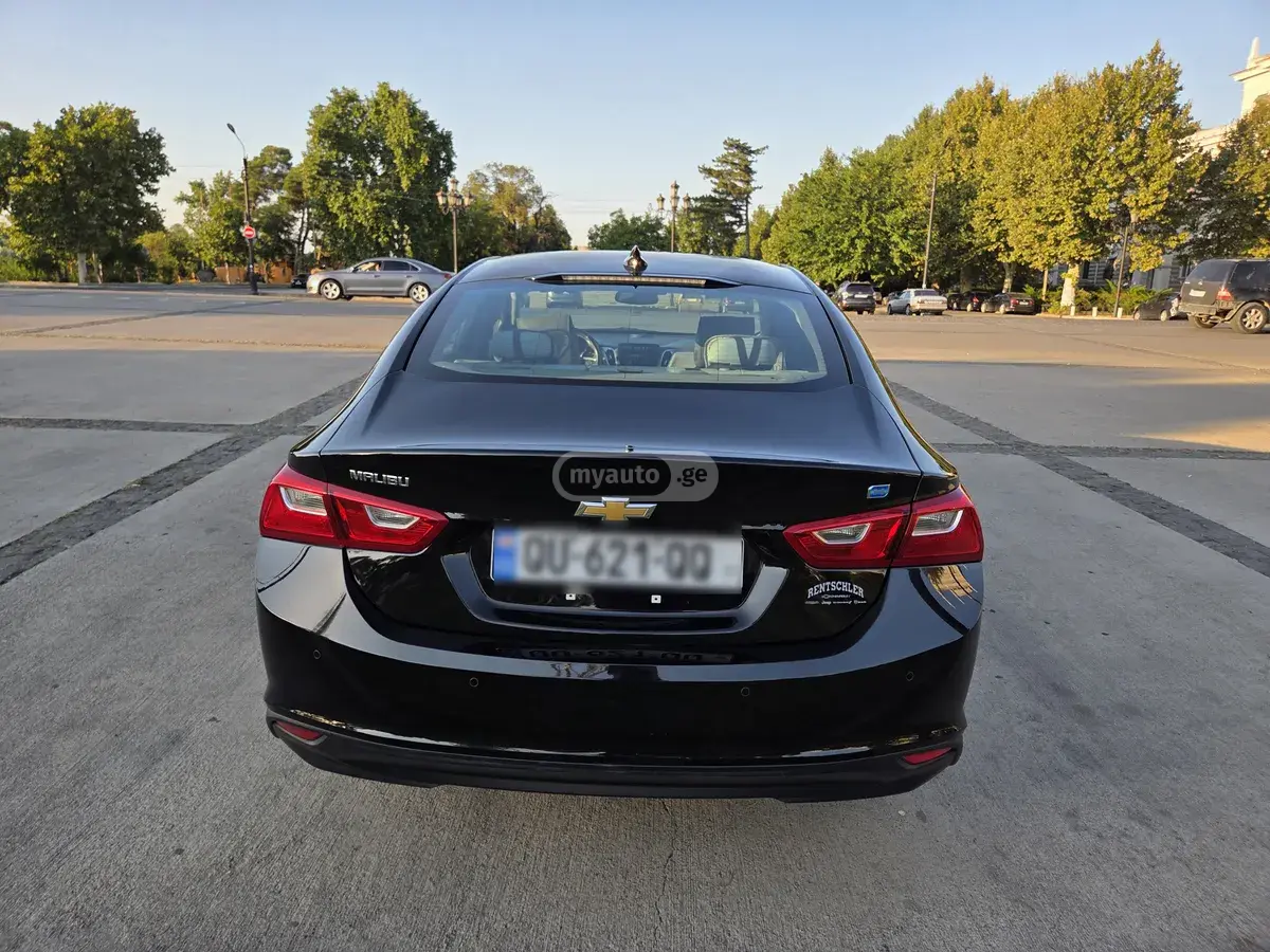 Chevrolet Malibu 2016 — photo 2