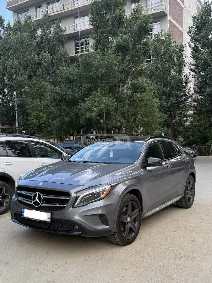 Mercedes-Benz GLA 250 2017 — photo 2