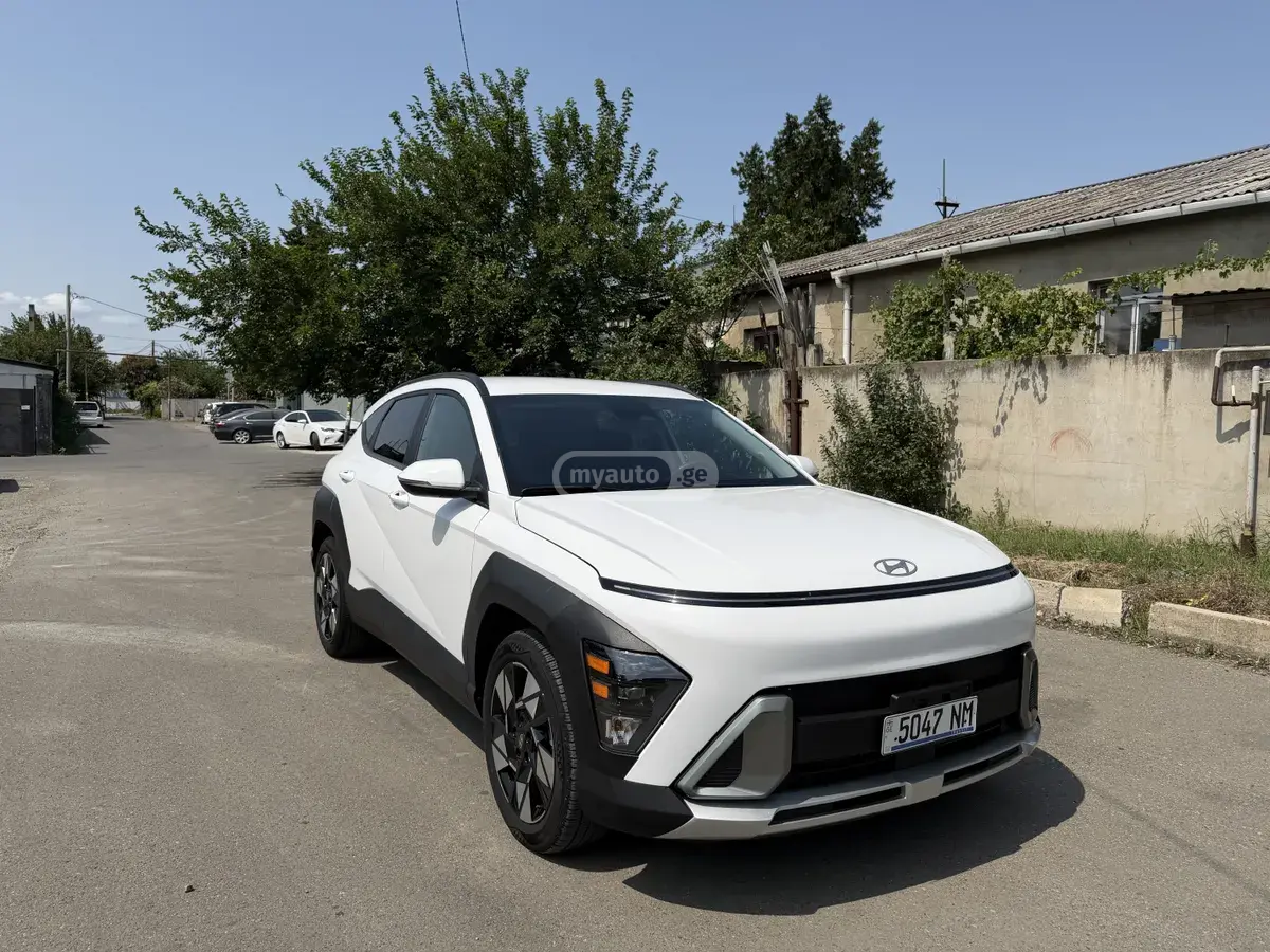 Hyundai Kona 2023 — photo 2