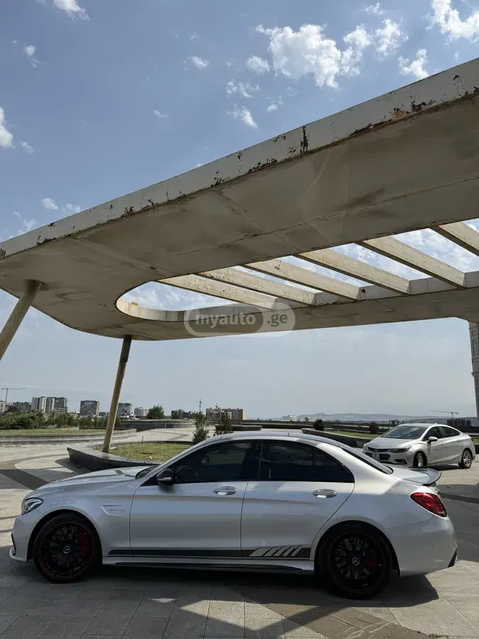 Mercedes-Benz C 63 AMG 2015 — photo 2