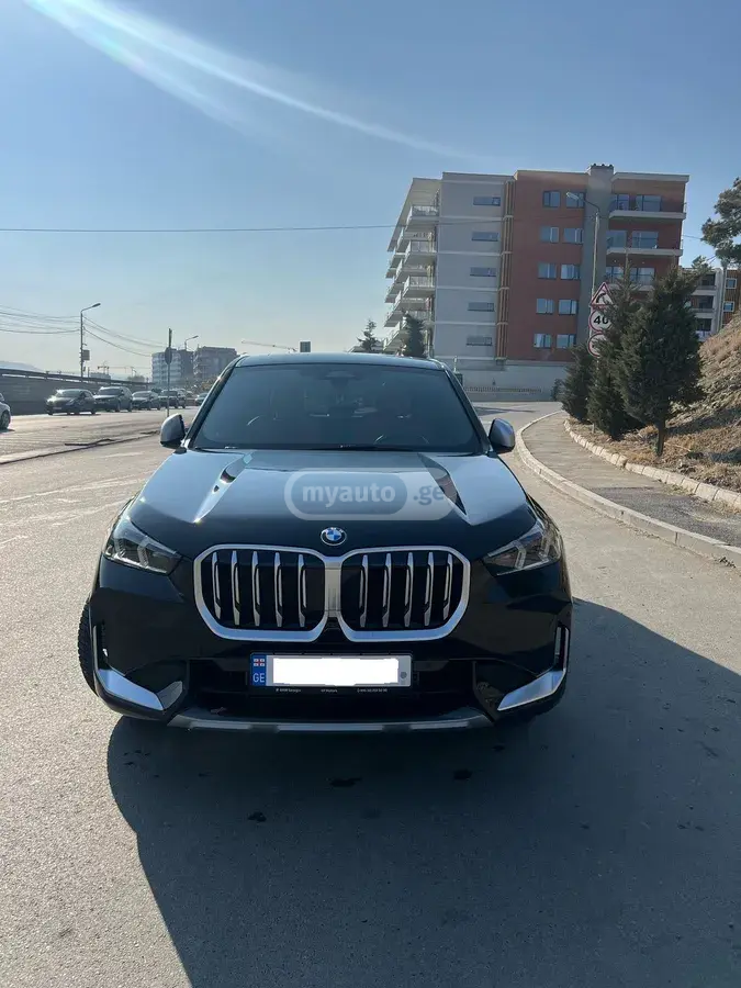 BMW X1 2023 — photo 2