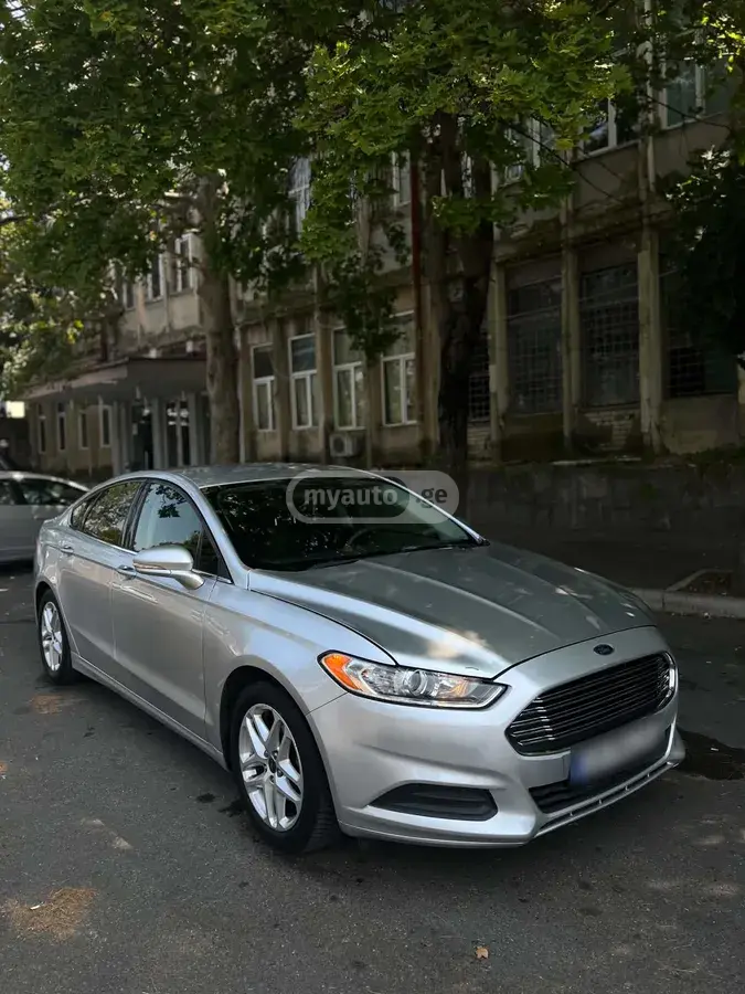 Ford Fusion 2016 — photo 2