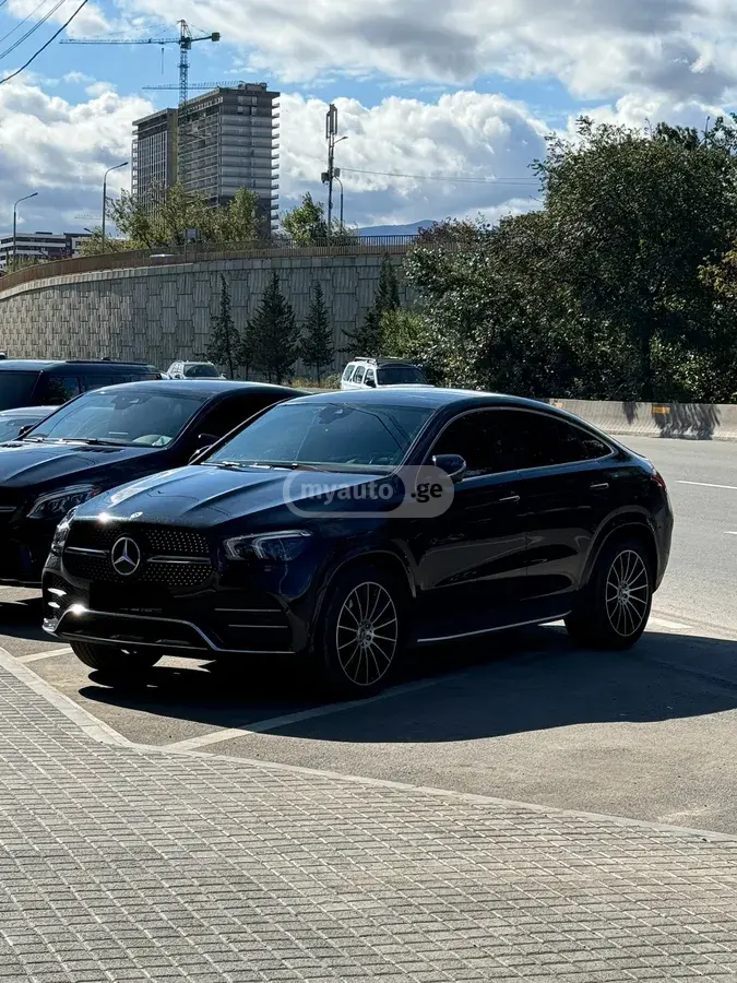 Mercedes-Benz GLE 400