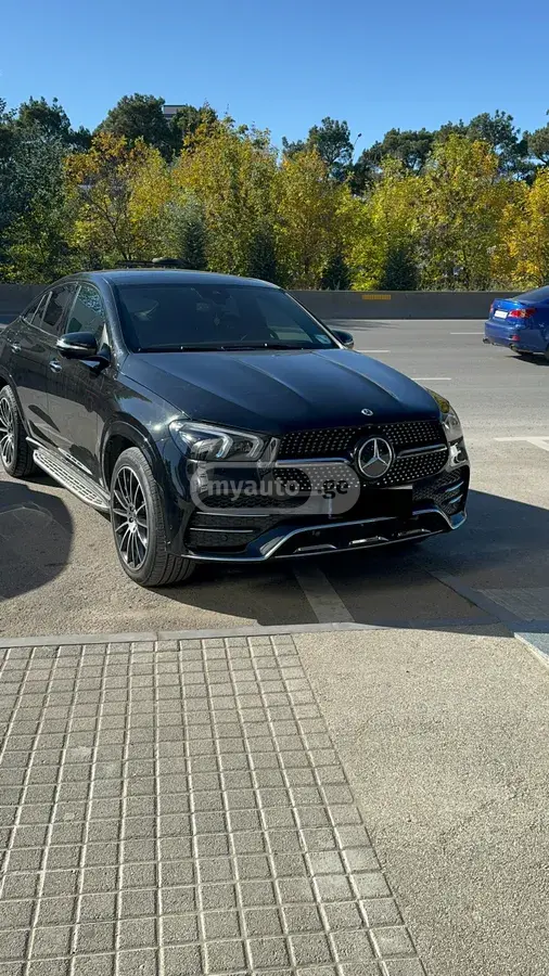 Mercedes-Benz GLE 400 2022 — photo 2