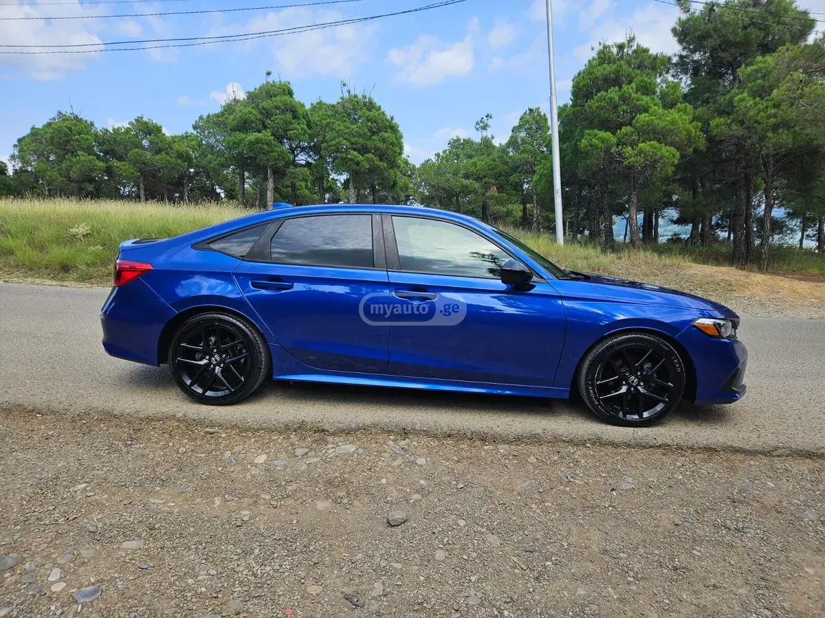 Honda Civic 2022 — photo 2
