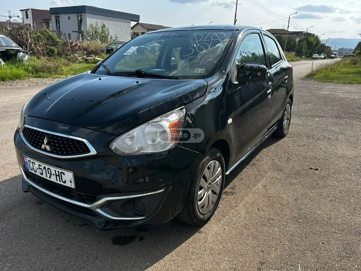 Mitsubishi Mirage 2018 — photo 2