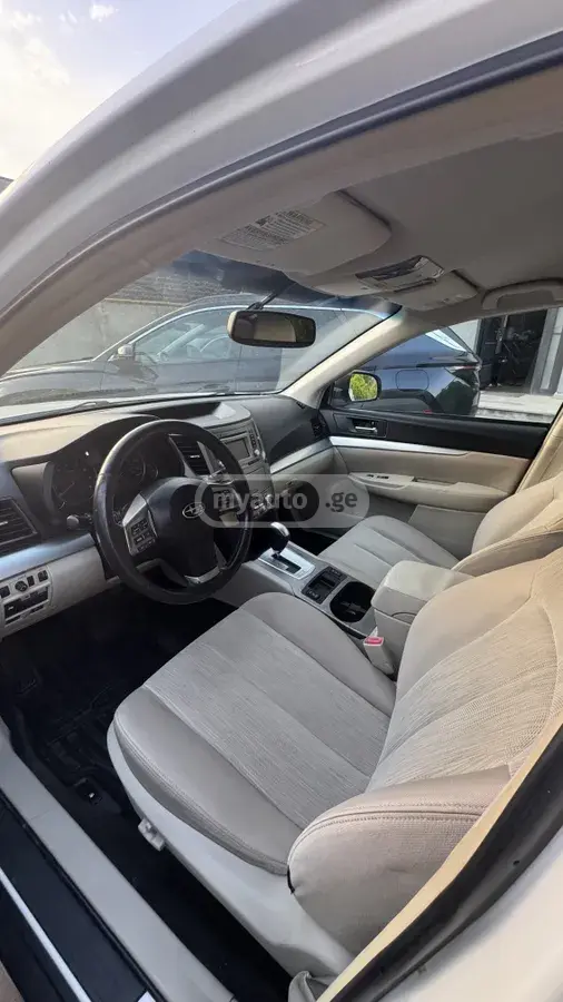 Subaru Outback 2014 — photo 2