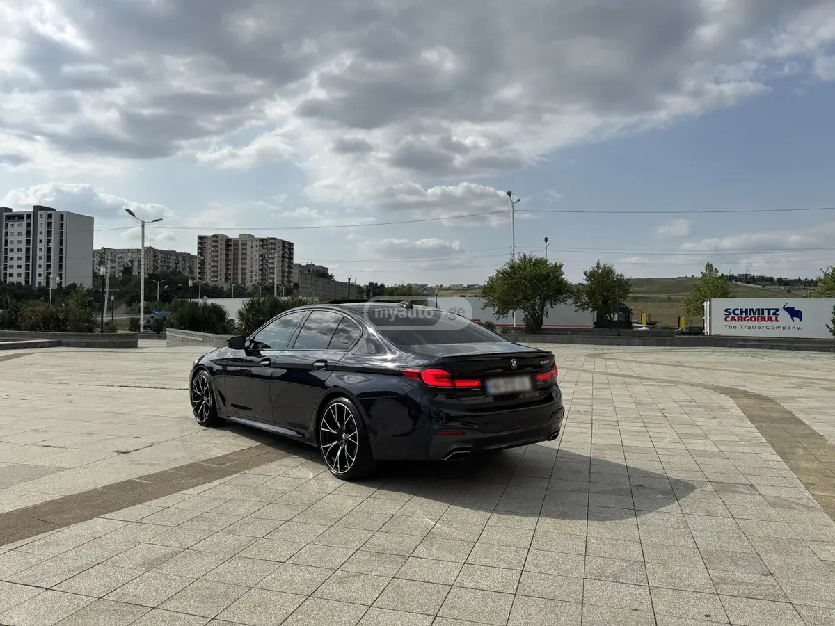 BMW 540 2018 — photo 2